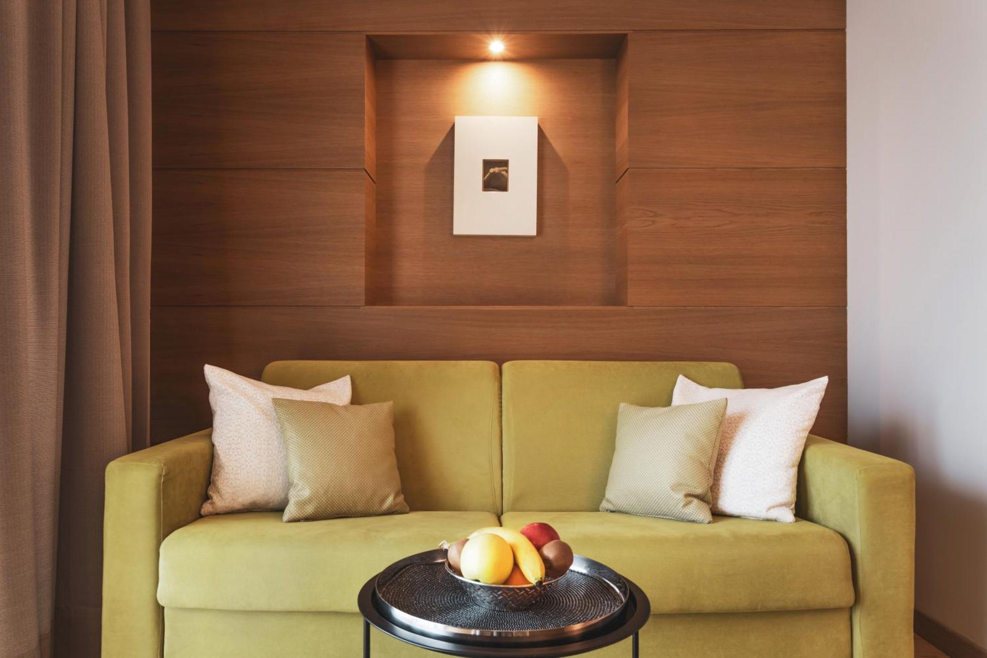 Art & Design Hotel Napura Terlano Phòng bức ảnh